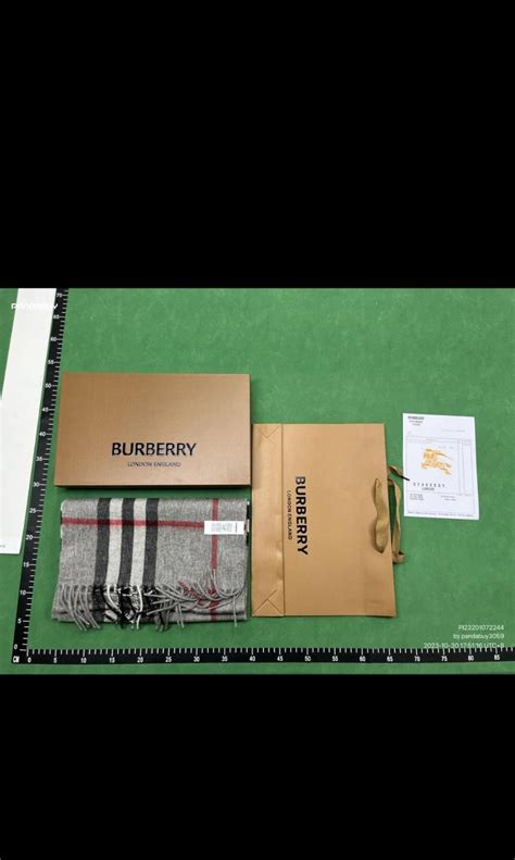 Qc for this Burberry scarf : r/Pandabuy 